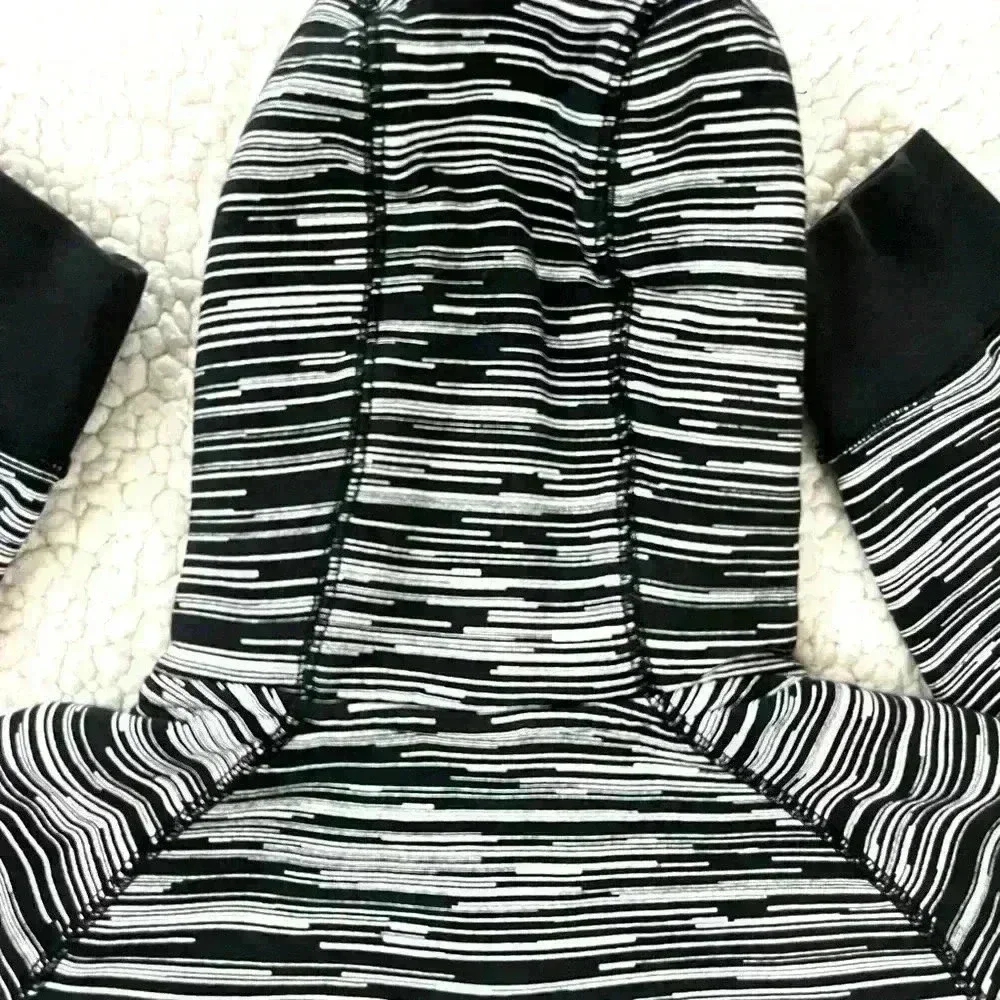 Nike AW77 FT AOP Speed Black/White Stripe Zip Kanga Pocket Hooded Jacket (L)‎